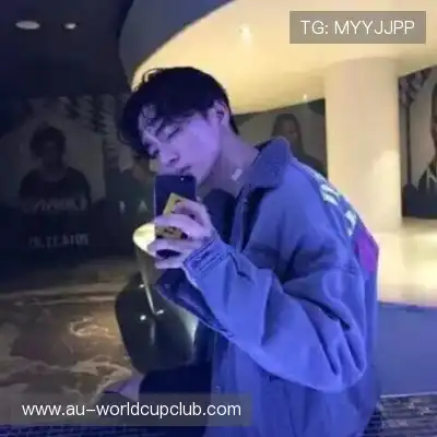凤杏曼